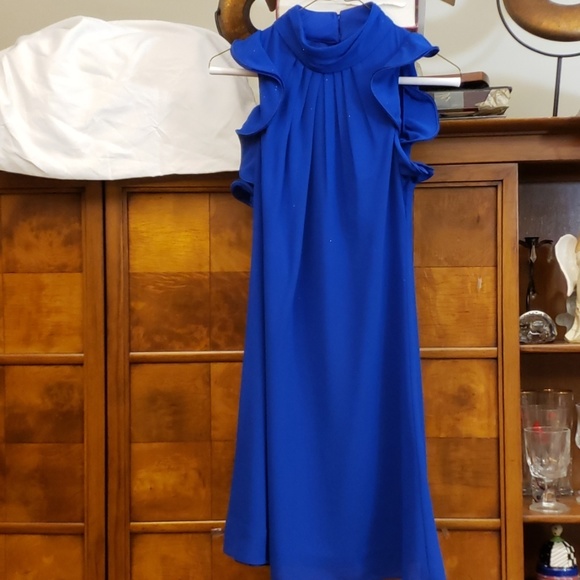 Vince Camuto Dresses & Skirts - Vince Camuto Blue Ruffled Sleeve Dress Size